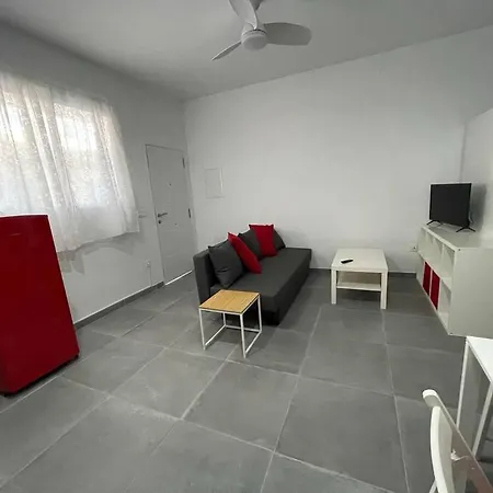 Marina Estudio Торремолінос